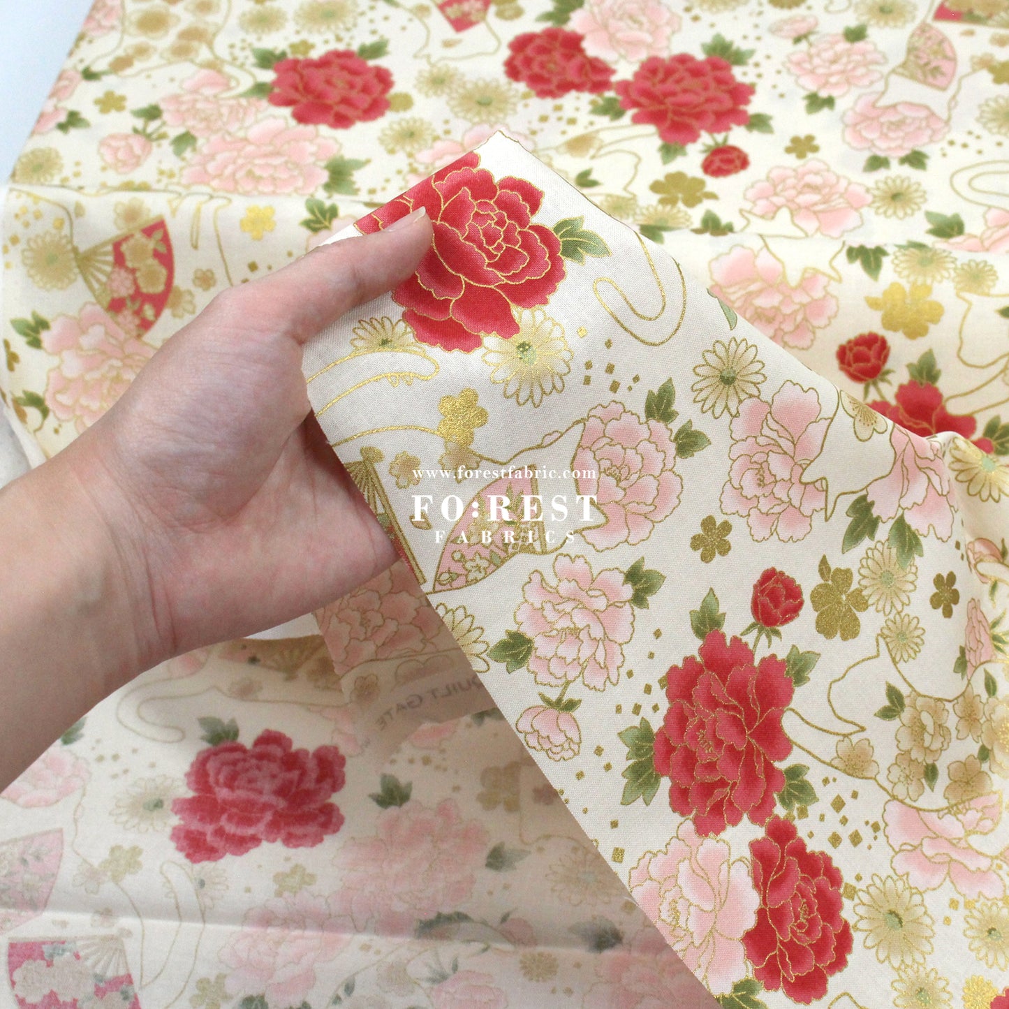 cotton - Peony Blooms cat fabric Cream