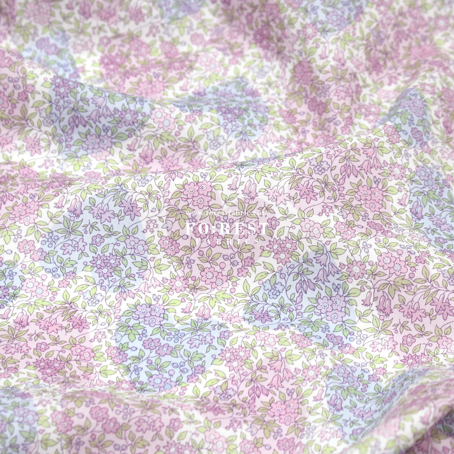 Liberty of London (Cotton Tana Lawn Fabric) - Chanomile Hearts